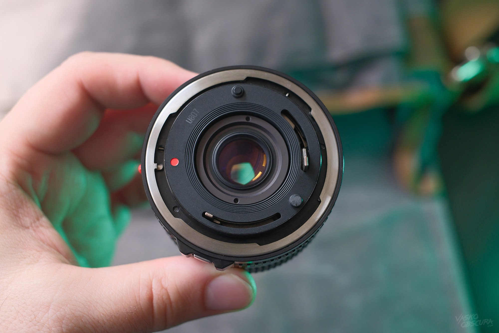 Canon nFD 28mm f2.8 Mini Review (Specs, Build & Worth It?)